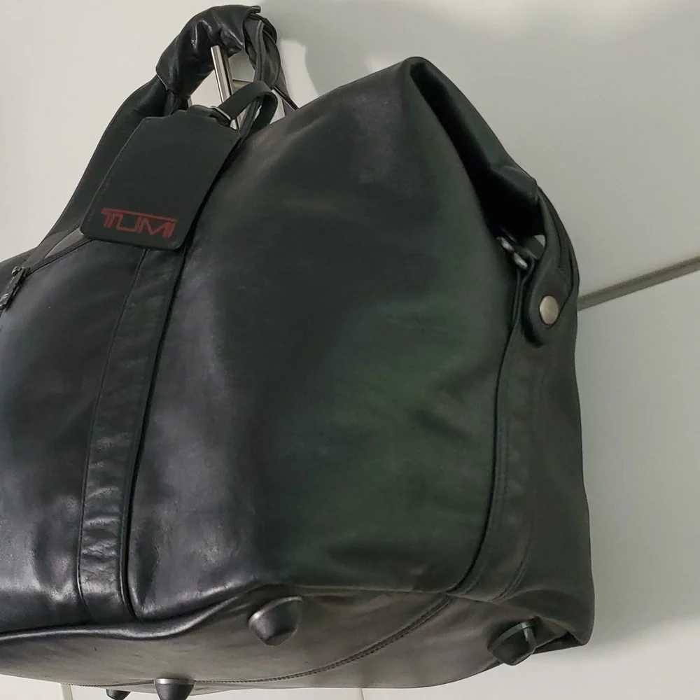 Rare Tumi Large Men's Boston Leather Weekender Duffel, 55L